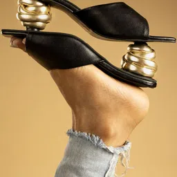 KOSHE BY SURABHI Open Toe Block Sandals-picture-40