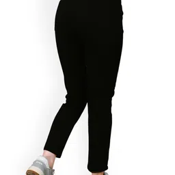 NEUNK Women Comfort Regular Fit Mid-Rise Mildly Distressed Stretchable Jeans image 3