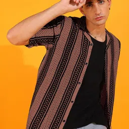INDICLUB Men Relaxed Fit Cuban Collar Textured Casual Shirt-picture-33