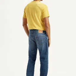 Levis Men Classic Tapered Fit Mid-Rise Low Distress Light Fade Stretchable Jeans image 4