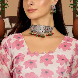 PAMPER YOURSELF Floral Saree image 2