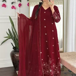 SZN Ethnic Motifs Embroidered V-Neck Thread Work Kurta With Trousers & Dupatta image 3