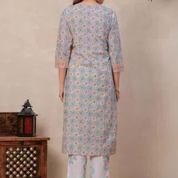 NAVYAAZRI Women Ethnic Motifs Printed Regular Pure Cotton Kurta with Trousers image 4