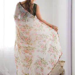 HERE&NOW Floral Poly Georgette Saree image 5