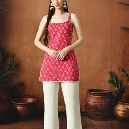 Anouk Rustic Floral Printed Pure Cotton Kurti image 3