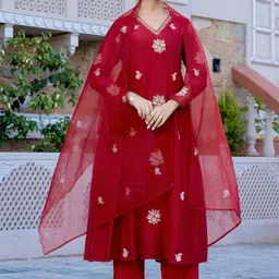 Anni Designer Women Ethnic Motifs Embroidered Anarkali Kurta with Palazzos & Dupatta image 3