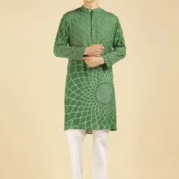Amanush Men Bandhani Printed Thread Work Pathani Kurta image 2