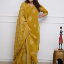 GoSriKi Ethnic Motifs Printed Kurta With Trousers & Dupatta-image-28