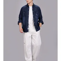 Kuons Avenue Men Solid Denim Spread Collar Shirt image 3