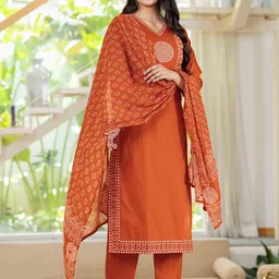 Pistaa Bandhani Yoke Design V-Neck Pure Cotton Straight Kurta With Trousers & Dupatta image 4