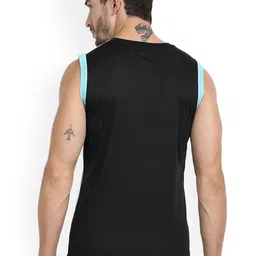 FTX Pack Of 2 Colourblocked Sleeveless Breathable Gym Vests 709-3_709-4-S image 3
