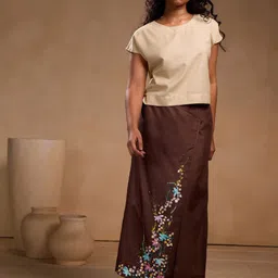 Chhaya Gandhi Design Studio Printed Straight Midi Skirt-picture-32