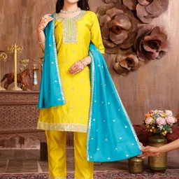 T4You Girls Ethnic Motifs Embroidered Regular Thread Work Kurta with Trousers & With Dupatta image 2