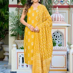 SZN Women Yellow Pure Cotton Kurta Sets-image-16