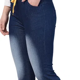 NEUNK Women Comfort Relaxed Fit Mid-Rise Light Fade Stretchable Cotton Jeans image 4