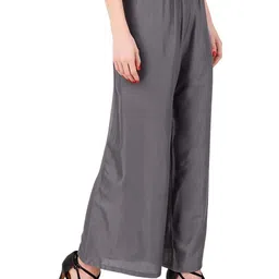 PINOVO Women Cotton Trousers image 2