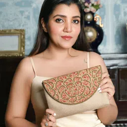 ODETTE Embellished Purse Clutch-picture-37