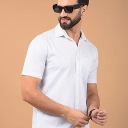Crimsoune Club Men Classic Spread Collar Vertical Striped Cotton Slim Fit Casual Shirt-picture-19