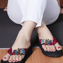 LOVEHUSH Women Maroon Doctor Ortho Super Soft Anti-Skid Wedge Sandals-picture-13