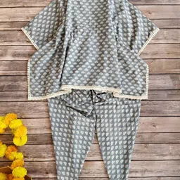 LABEL KANUPRIYA Girls Ethnic Motifs Printed Regular Gotta Patti Kurta with Dhoti Pants image 2