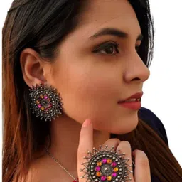 niva fashion Circular Studs Earrings image 3