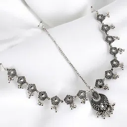 LUCKY JEWELLERY Silver-Plated Oxidised Ghungroo Beaded Matha Patti image 2