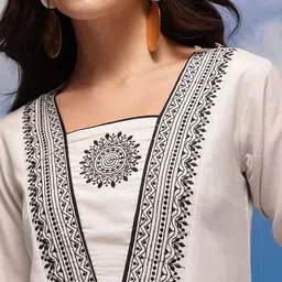 CORSICA Ethnic Motifs Embroidered A-Line Kurti image 3