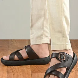 Roadster Men PU Comfort Sandals-picture-34