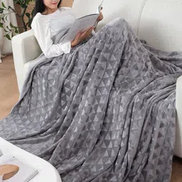 HOKIPO Grey Fleece AC Room 210 GSM Double Bed Blanket image 3