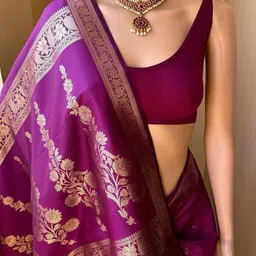 SHRIADINATH Woven Design Silk Blend Saree image 2