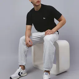 Converse Unisex Printed Applique T-shirt image 3