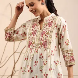 cavercha Casual Regular Sleeves Printed Women White Top image 4