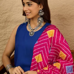 InWeave Women Solid A-Line Kurta with Palazzos & Dupatta image 5