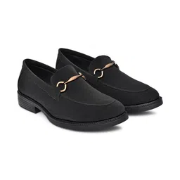 RIMEZS Men Textured PU Loafers image 4