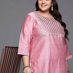 Sztori Plus Size Geometric Embroidered Mirror Work Straight Kurta with Trousers image 3