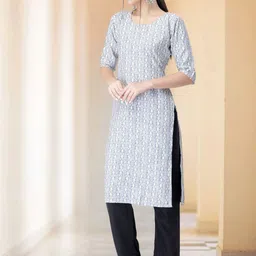 7Threads Women Ethnic Motifs Printed Regular Kurta with Trousers image 3