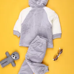 V-Mart Girls Embroidered Hooded Pure Cotton Sweatshirt With Jogger image 2