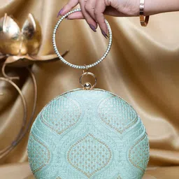 ARTKLIM Embroidered Box Clutch image 3