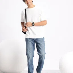 Aeropostale Men Relaxed Fit Mid-Rise Light Fade Stretchable Jeans image 4