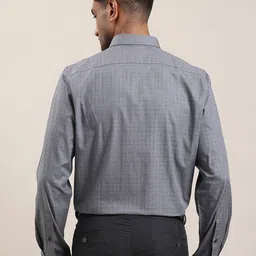 Turtle Men Standard Slim Fit Grid Tattersall Checked Pure Cotton Formal Shirt image 5