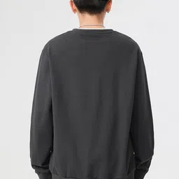 StyleCast x Revolte Men Round Neck Pullover Sweatshirt image 3