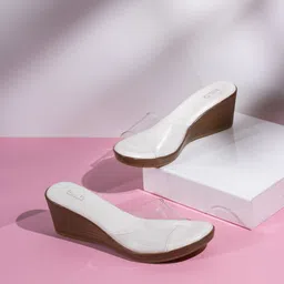 Inc 5 Party Wedge Sandals with Bows-picture-18