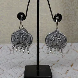 NILKANTH Silver-Plated Artificial Beaded Oxidised Peacock Shaped Drop Earrings image 2