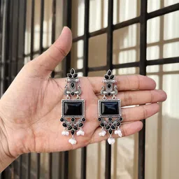 Brado Jewellery Contemporary Drop Earrings-image-97