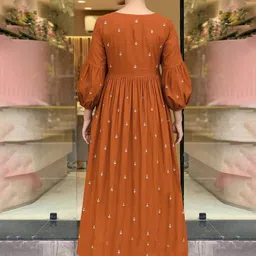 DIVASTRI Women Floral Printed Kurta with Trousers & Dupatta image 5