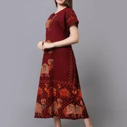 AAKARSHANA Printed Maxi Nightdress image 3