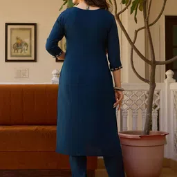 CaniBani Women Ethnic Motifs Embroidered Regular Thread Work Chanderi Silk Kurta with Trousers & With Dupatta image 2