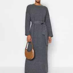 Trendyol Women Solid Maxi Dress image 2