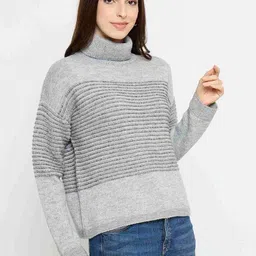 Madame Women Ribbed Pullover image 3