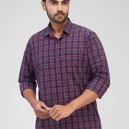 Raymond Men Spread Collar Checked Cotton Casual Shirt-picture-31